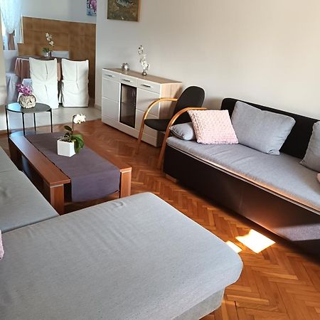 Apartment Magdic Brzac エクステリア 写真