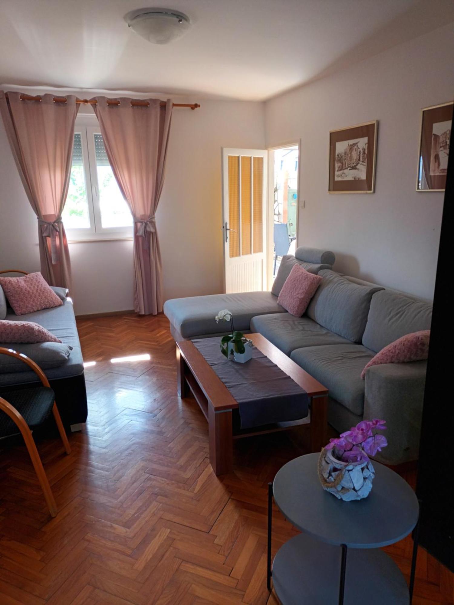 Apartment Magdic Brzac エクステリア 写真