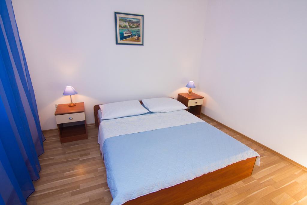 Apartment Magdic Brzac エクステリア 写真